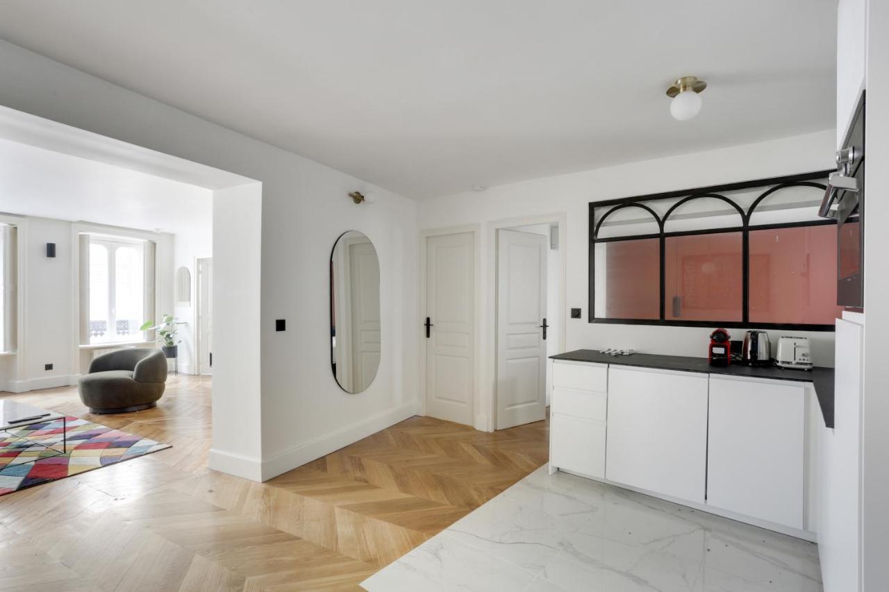 Apartment In The Heart Of In Sentier